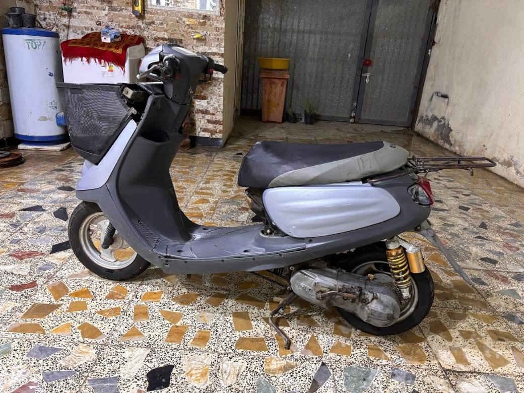 سلام عليكم دراجة منغولي
نضيفة نكرة سلف ب اي وقت
كهربائيات شغالة للبيع او مراوس ونطي فرق
سعرهة 250 وبيهة مجال
***********
