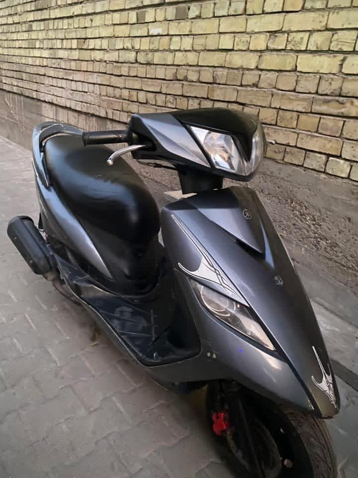 السلام عليكم ماكس ثعلب 140 دراجه مال رمبه صارله شهر و9 ايام دراجه ختم واحد ويه المكينه مكفوله المكينه مامفتوحه كفرات مختمه ختم واحد نكره سلف اي وقت مكينه الله شاهد متسمع صوتهه دراجه حلوه وتفحص يلا تاخدهه السعر 830 الف بيه مجال شي بصيط مكاني بغداد الشعله الرقم ***********
