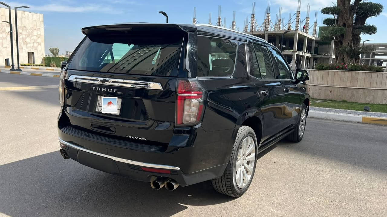 للبيع تاهو برايمر PREMIER
 (اعلى فئة بالتاهو)خليجية موديل 22 وكالة المنصور رقم بغداد بآسمي  
 اعلى مواصفات ١/١:

جكات
داتا شو (عرض على الجامة الامامية)
بانورام
كامرات 5 محيطية 360 درجة
٣ شاشات
عدادات شاشة دجيتال
رادار امامي + تحديد مسار
رادار جانبي + نقط عمياء
دوسات كهرباء + انارة led
BOSE سستم صوت
ثلاجة
كشنات جلد بيجي خزن ميموري + هزاز كشن تبريد
 تدفئة كشنات امامي + خلفي تدفئة
usb,hdmi,typeC منافذ شحن
ويل حجم ٢٢ كروم
اشاير مري + مري شفط + هيتر مري جنطة كهرباء + ستيرن كهرباء
سايد بريك بص
داخل بيجي + صاج ملكي
حساس امامي + خلفي 
فور ويل
وباقي المواصفات المعروفة ماشية 92 الف 

السيارة صارت بيها طخة بالجاملغ الايمن والدعامية الامامية وبدلتهن نفس اللون وكاله والدعامية انصبغت نفس اللون 

السعر : اتصال ☎️ او واتساب 📱 

رقم الهاتف :  ***********
