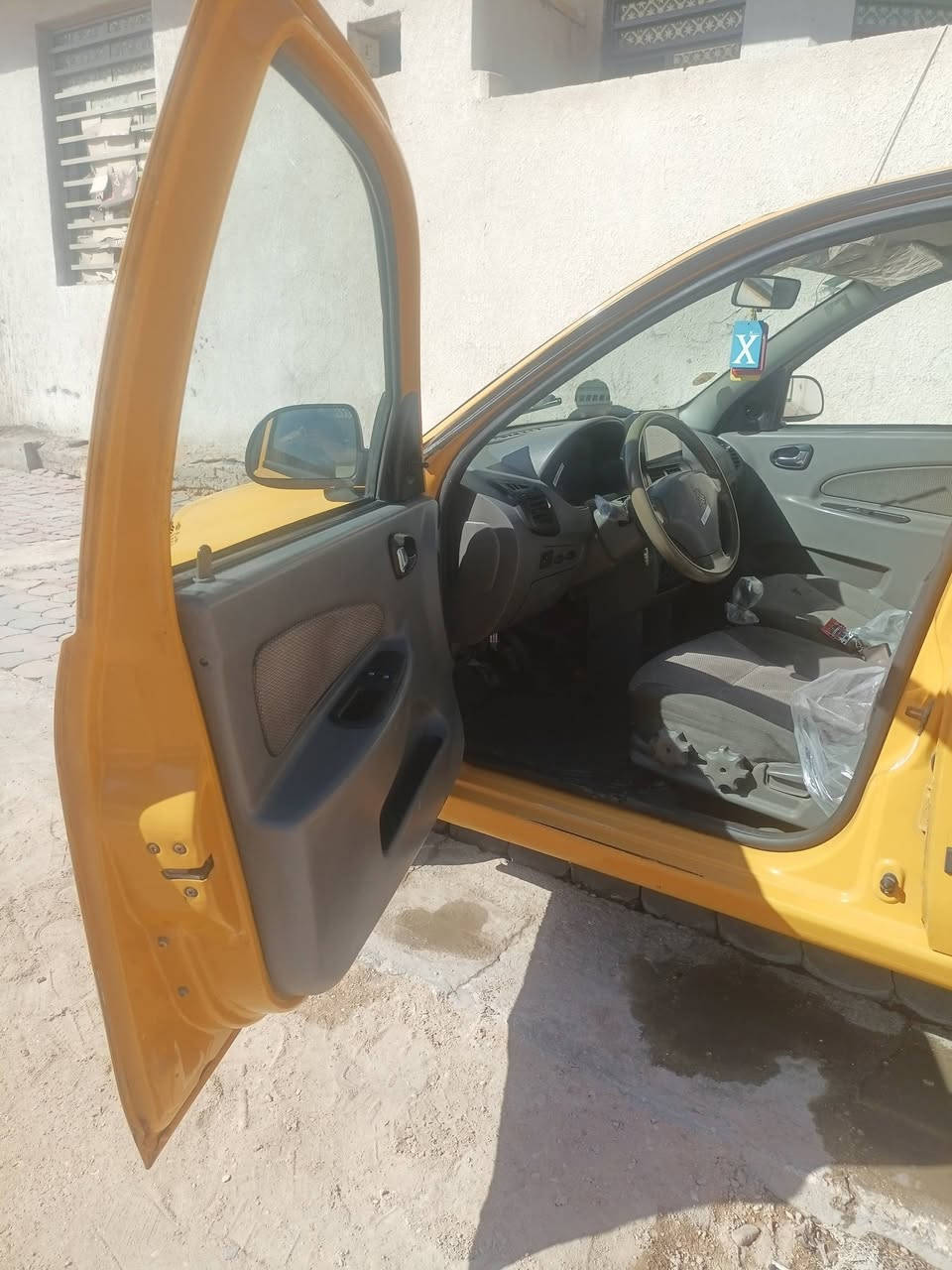 السلام عليكم طيبه موديل 17 رقم بغداد نكليزي مصفره هيئه وغرامات مكفولة كفاله عامه كير مكينه  شواصي كله كفاله عامه مكانه كربلاء المقدسة الاستفسار أكثر أتصل
***********
