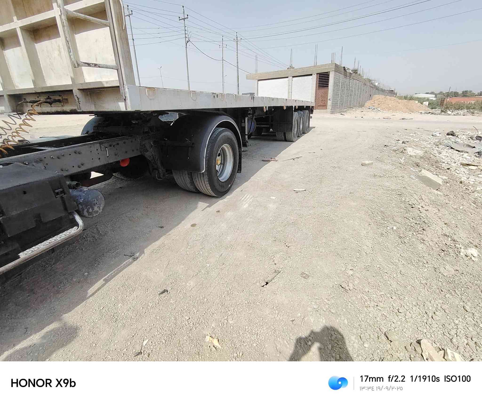 السلام عليكم للبيع عربه شاصي 18 ألماني شريط 55 مزوج بلادي دناكير ثنين 16 واحد14 ألماني  الطول 12/50 مكفوله كفاله عامه ***********
