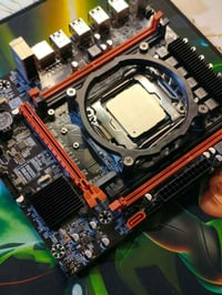 بيسي مستعمل قليل • زيون ٢٦٥٠ v3 • مذربورد X99