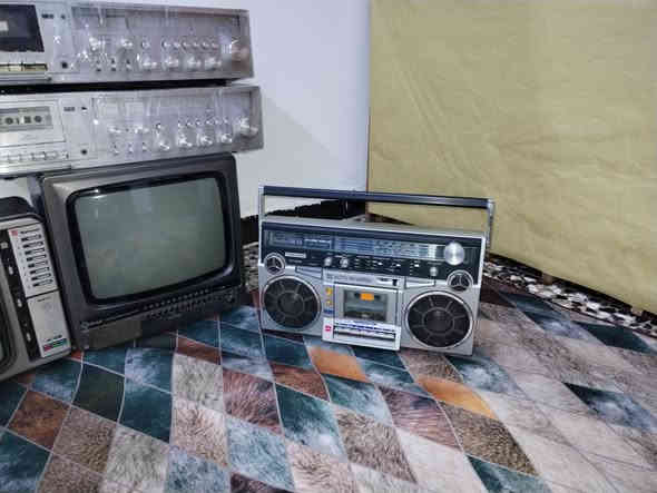 بسم الله الرحمن الرحيم يوجد أجهزة نظيفة للبيع العنوان بغداد حي الكوفه ***********
