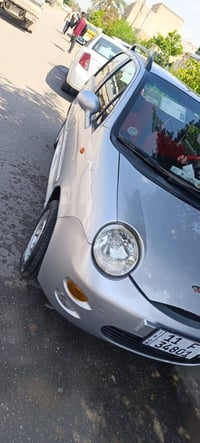 شيري كيو كيو 2012 السياره جاهزه  صدر جديد. امامي والخلفي تخم تاير جديد...