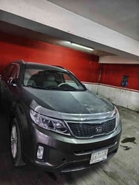 تحيه طيبه السلام سورنتو 2014  وارد امريكي  6 سلندر 7 راكب  3300 محرك  ...