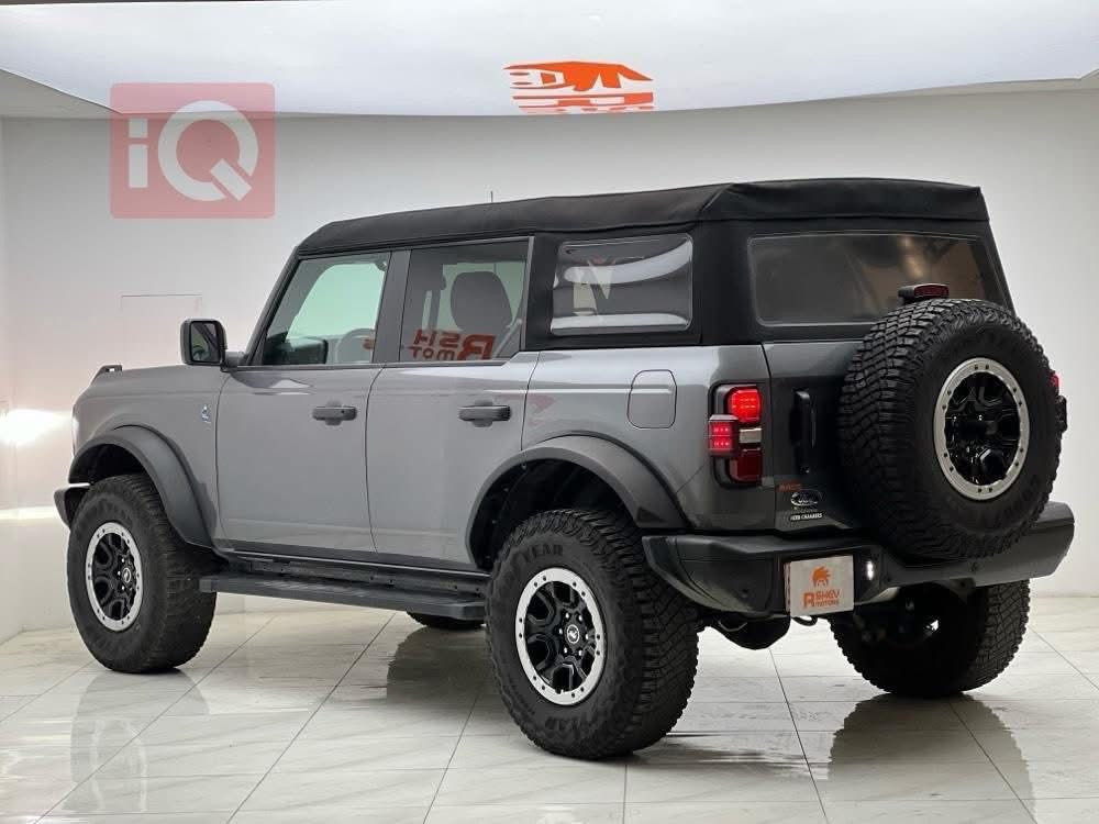 Ford Bronco 2023
فورد برونكو ٢٠٢٣

مواصفات 🏔️Black Diamond(مقاعد جلد و تدفئة-لوحة فيادة رقمية-بصمة ابواب و تشغيل-تشغيل عن بعد-رادار جانبي -رادار امامي-حساسات خلفية-سقف چادر حلي طول السيارة يفتح)

دفع رباعي مع انواع المودات-AWD

مكينة ٤سلندر+توربو حجم ٢.٣لتر

ماشية 35,000 ميل و بحالة جداً ممتازة 

ضرر السيارة باب السايق و جاملغ مع حافة البنيد بدون دواخل و ايرباك

السيارة كلش حلوة و نظيفة

(شرط الترقيم اكيد)

السيارة رقم كاتي تترقم دهوك اربيل سليمانيه 

مكفولة من كير و محرك و كهربائيات

و ب سعر315$ ورقة و بيها مجال

مكان السيارة

دهوك -واتساب ***********
