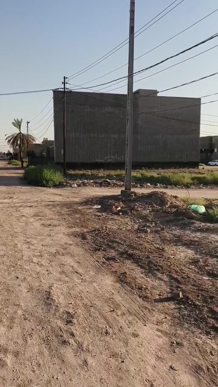 سلام عليكم قطعتين طبك
400متر طابو صرف في تاجيه 
بلحدباء 
شارع ٢٠ وحده شارع ١٠متر 
اللا استفسار واتساب ***********
اتصل 🗣📲📞***********
مكتب الهندسي العقاري
