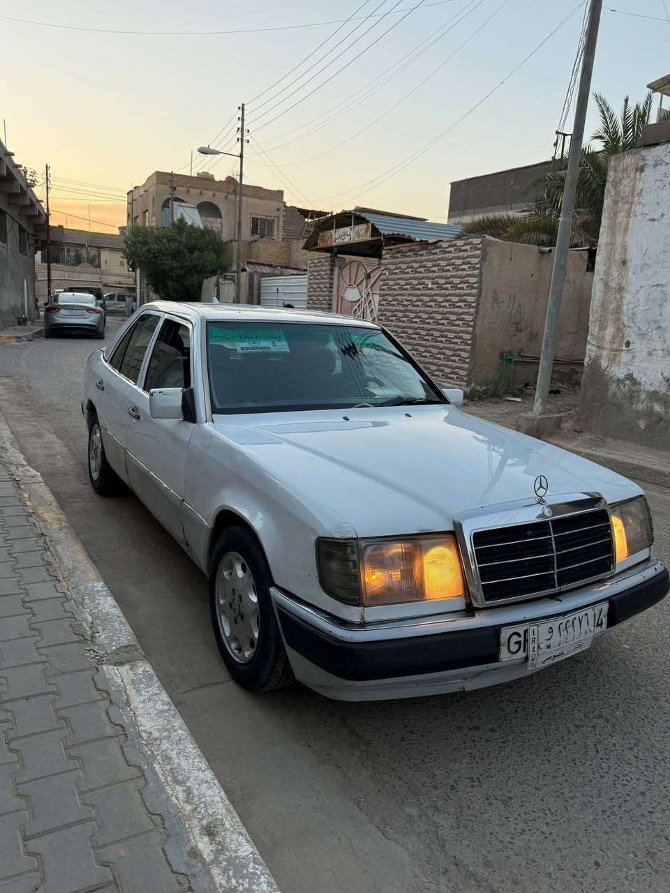 سلام عليكم مارسدس دب مديل 1990 سعر 36 بيها مجال قليل بصره قضاء المدينه ***********
