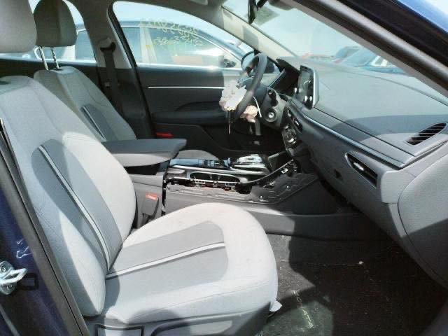 سوناتا 2021

 وارد امريكي  محرك ٢٥٠٠ GDI 
فقط جاملغ امامي و باب الصدر bdr
ارباك دركة
3وضعيات قيادة تتغير حسب المود
اوتو هولد
دخول ذكي 
تشغيل عن بعد
هيندبريك دكمه
رادار 
نقط عمية
تنبيه خروج عن المسار
قياده ذاتيه
مثبت سرعه
رادار مانع تصادم خلفي+امامي
تحكم استيرن جهتين
شاشه الجبيره
باقي مواصفات معروفه

سعرها ١٥٤
مكانها بغداد الطوبجي 
 رقمي***********
