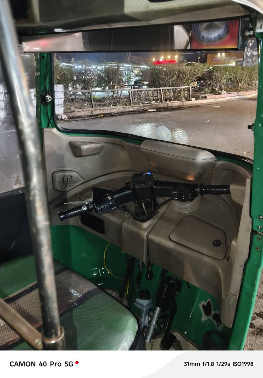 سلام عليكم تكتك 21 شهر 11 رقم انكليزي بأسمي تحويل ثاني يوم تكتك تجفيت جديد سالي 15 يوم من جفتت تجفيت شركه كله اصلي تكتك تجي وتكلبها العنوان بغداد الحسينيه الراشديه ***********
