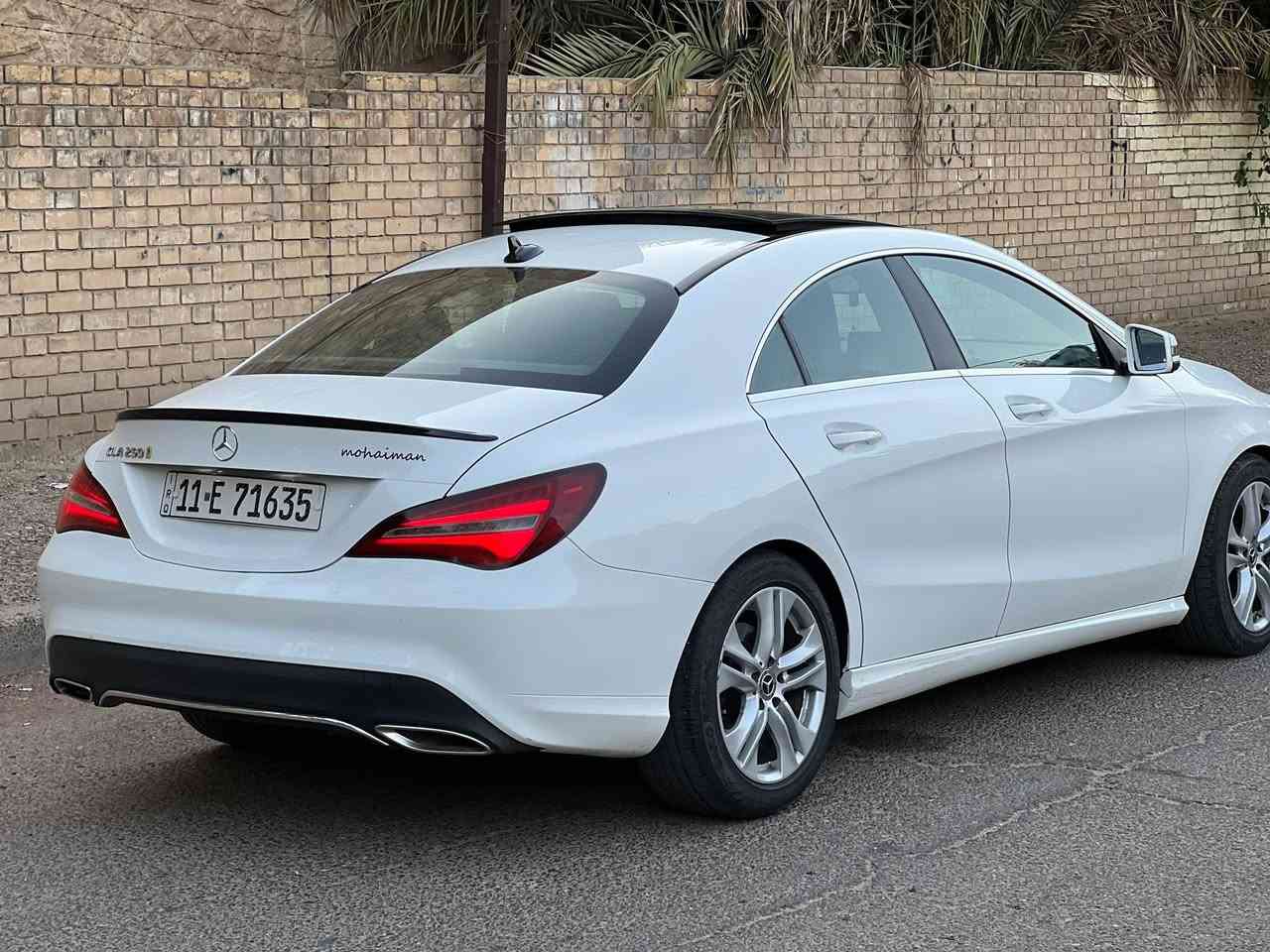 السلام عليكم
مارسيدس CLA 250  2019 وارد امريكي محرك 2000 تيربو  فول مواصفات 1/1 رقم بغداد بأسمي 
ماشيه 92 الف كيلو  بالميل 58 الف 
اقتصاديه كلش بصرف البانزين وعزمها كلش قوي
بيها صبغ جاملغ وربع البنيد ونص الباب الخلفيه 
صور الحادث مرفقه
سعر السياره 174 ورقه وقابل لتفاوض
مكان السيارة بغداد الصليخ 
***********
***********
