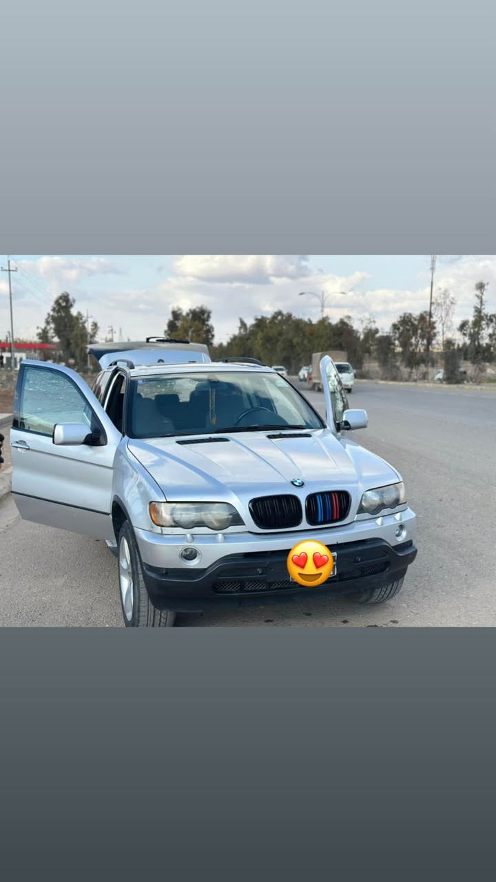 BMW
X5
٦ پستۆن 
شاشە ئایپات
سوکان ڤۆلیۆم
سوکان کارەبا
کوشن کارەبا
سیستەم ئێرباگ سوکان و دەشبولوو شانەکانی بە کاملی هەمووی مەزبووت وو جایز
تەبرید ساردوو گەرم مەزبووت 
گێروو مەکینە بەشەرت 
سەیارەیەکی تابڵێی جوانوو جایز  
موسو براوەو داروو بەردی بەشەرت 
ئارمی هەلێری لەگەڵە لەگەڵ سەنەوی مەنەفێستیشی هەیە
پارەی براوەیەکە. 
تا بڵیی سەیارەیەکی جوانو وجایز. 
لەگەڵ سلفا پای لێ گیرکەو برۆ
$65مەعامەلە
***********
*********** شمشمل, السليمانية

