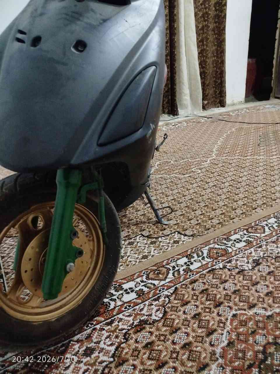السلام عليكم دراجه ماكس للبيع محرك على سحك جديد شلعه ومعدل نكره سلف شاصي مابيه خياس السعر 350 وبيه مجال او مراوس بكير 
واتس اب ***********
