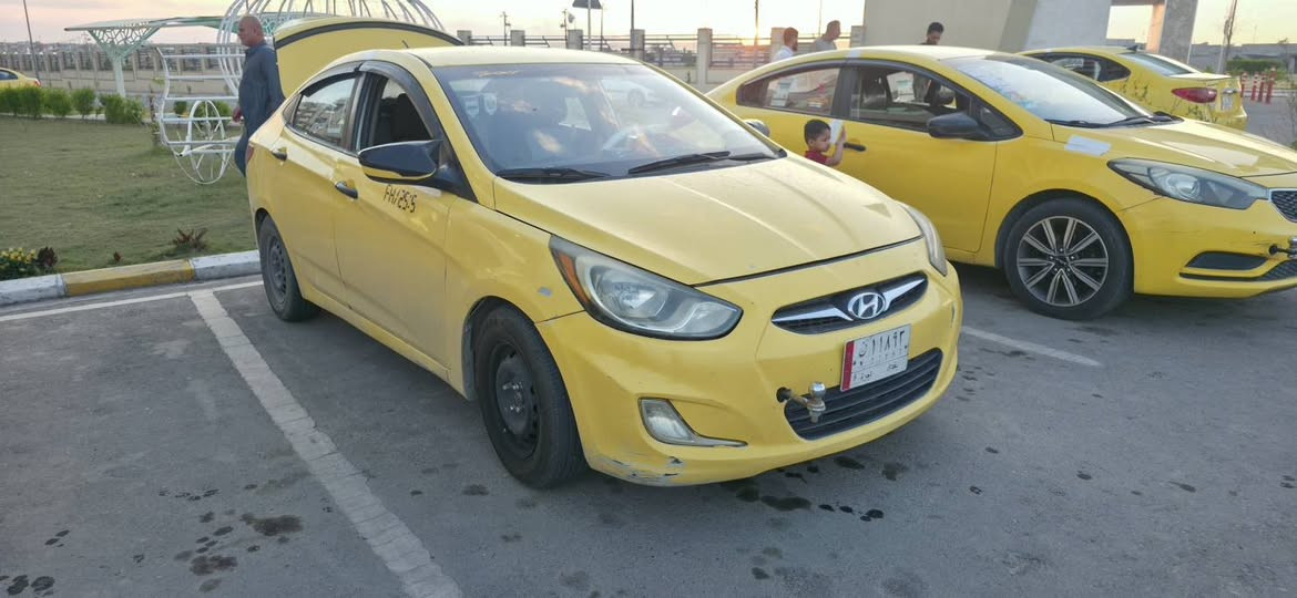 اكسنت مظلع ٢٠١٣ امريكي محرك جي دي اي منظومة غاز بيها كرت باب سنجار نظامية رقم بغداد سنوية جديدة باقي استلام لوحات شرط التحويل الشرعي بالموصل تحكم ستيرن اتصال بلوتوث الظرر جاملغ خلفي يمين وجاملغ امامي هيئة وغرامات صفر السعر ٩٠ وبيها مجال مكان السيارة موصل كوكجلي مجمع الشروق السكني 
للاستفسار 
***********/***********
