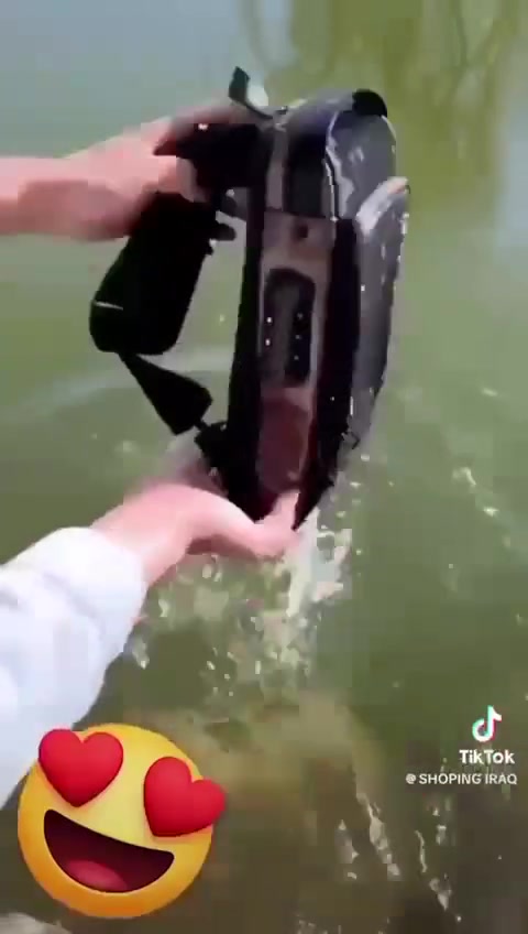 جنطه عمليه وتفيد بكل مكان تحمل كل اغراضك 
للحجز***********
