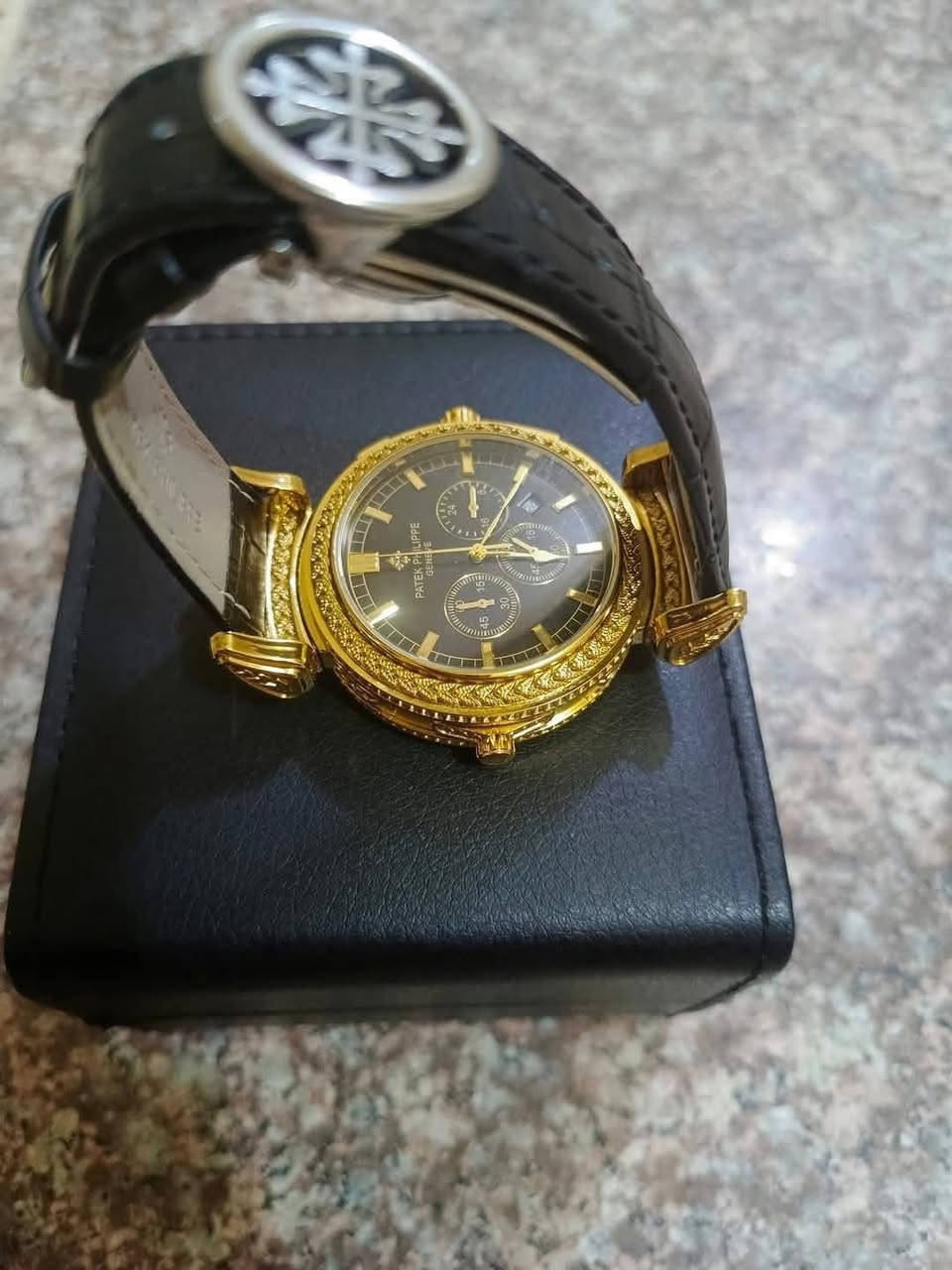 ساعة قلاب وجهين باتك فلب القفل فراشة مختمة بكل مكان وأصلي غير مستعمل السعر خمسة واربعين قفل الشراي يدخل خاص  !!


**إذا كنت صاحب هذا الإعلان وتريد حذفه لأي سبب، رجاءا أرسل رسالة إلى الدعم الفني**