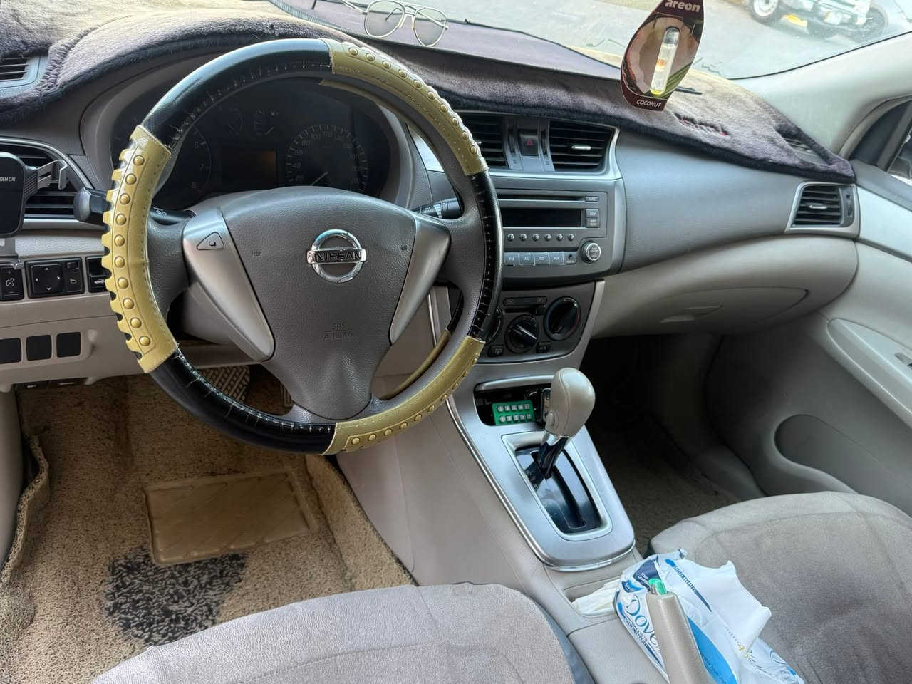 بسم الله الرحمن الرحيم
🚘 نيسان سنترا

📅 الموديل: 2014

🌍 النوع: خليجي

🛣️ عدد الكيلومترات: 219 ألف كم

✅ السيارة كلين بدون أضرار

✅ بارد باب السكن فقط

✅ الكير والمحرك مكفولين

✅ التخم، التايرات، والصدر كله شرط

💰 السعر: 11,500 دولار

📞 رقم الهاتف: ***********

والله يبارك لصاحب النصيب.
