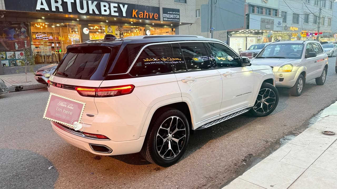 ‏جيب سيمت ٢٠٢٣
للبيع 490 ورقه 
رقم اربيل بسمي
سنويه جديد ورقم الماني
هزة جديده
شرط التحويل او وكاله
بيه مواصفات أكثر من انت تتوقع بالصور يبين وبالواقع احلى
ملاحظة مع. السيارة سنة كامل مدفوع تضليل الجام الأسود بالمرور 
رقم شمالي اربيل 
#ضرر السياره   
كلين تايتل 
#ايرباك استيرن
#رقم الشاصي  موجود 
#گير ومحرك بشرط
#تبريد ثلج
#سياره جاهزه مجهزه 
#مواصفات : 
#تحكم استيرن
#كروز السرعه
# 3انضمه قياده
#گير اوتماتيك وعادي
#ويل كروم
#بلوتوث 
#شاشة كبير
#شاشة اعطال
#كامرا دوارا
#السعر_المطلوب_(490💵)
#وبيها مجال
#للاستفسار : راسل الصفحه
او اتصل
***********
*********** أربيل, العراق
