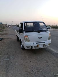 سياره لبيع جاهزه مداور ثانيوم موديل 2006مكاني كوت رقمي 07734028131