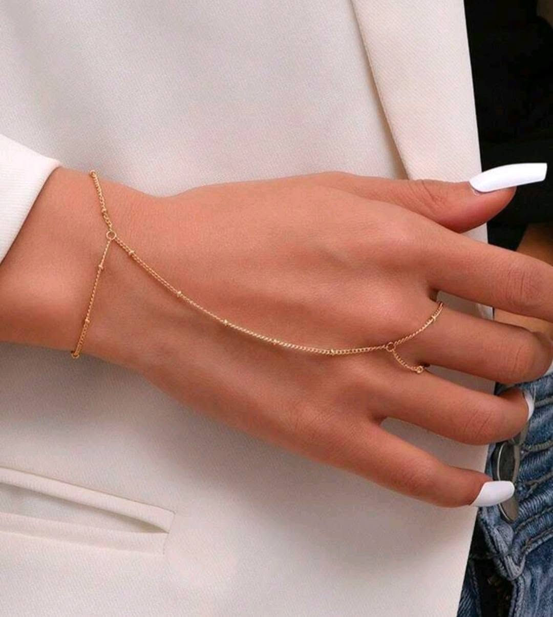 كولكشن سوار متصل بالاصبع 💗
بأشكال كتير وتحفه بجد✨✨

#SHINee #explorepage #followersreelsfyp 

#شحن_إلى_جميع_المحافظات


**إذا كنت صاحب هذا الإعلان وتريد حذفه لأي سبب، رجاءا أرسل رسالة إلى الدعم الفني**