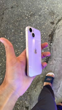 ايفون 13 عادي ذاكرة 256 🔥 بطارية 100 دبل سيمكرت ✌️ نموذج M/ZA نضافة جه...