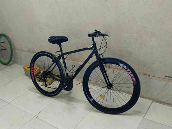 بايسكل للبيع $
المكان : ميسان العماره 
النظافة فول 💯 
النوع: c700
الحجم: 26 
موديل: 2017
السعر: 150 وبي مجال
للأستفسار الأتصال بالرقم: ***********
