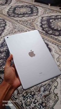 آيباد ٩ • ٦٤ • حلة سياحي