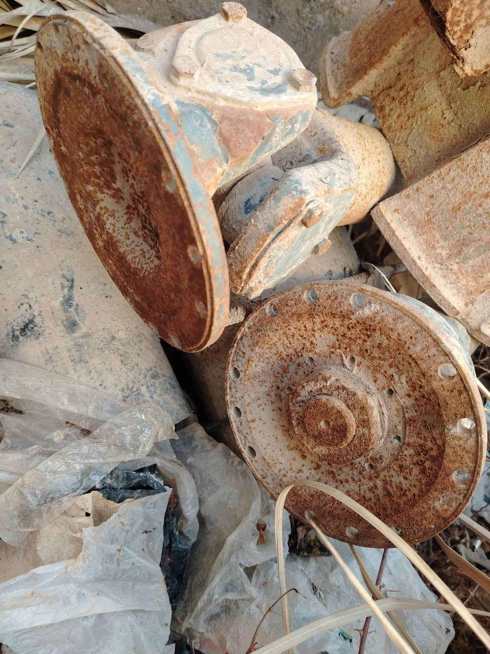 غراض فالفو للبيع ***********
