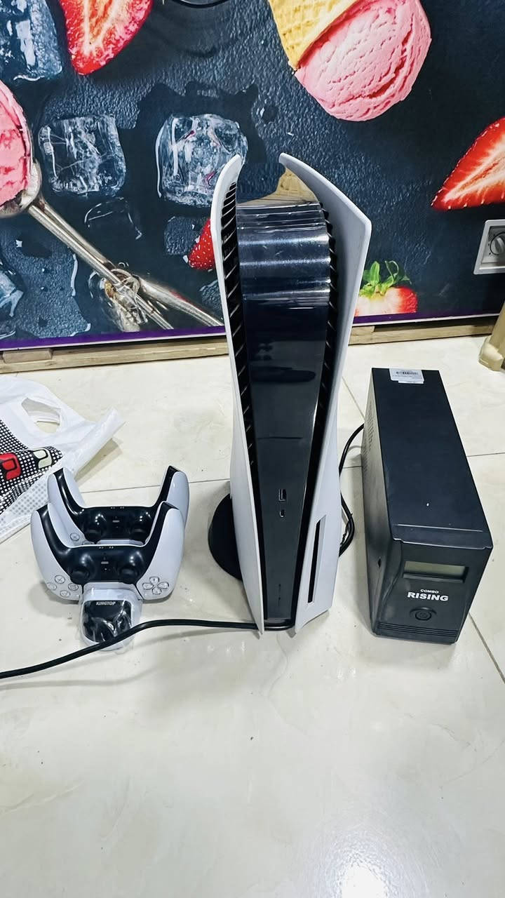 السلام عليكم ps5 للبيع
بلي 5 فات للبيع مستعمل قليل 
مع يدات عدد 2 
مع قاعده شاحنه يدات 
مع يوبس بطاريات ليثيوم يطول 20 دقيقه 
السعر 700 
إذا تريد فقط البلي 600 
مكاني بغداد المحموديه 
***********
***********
