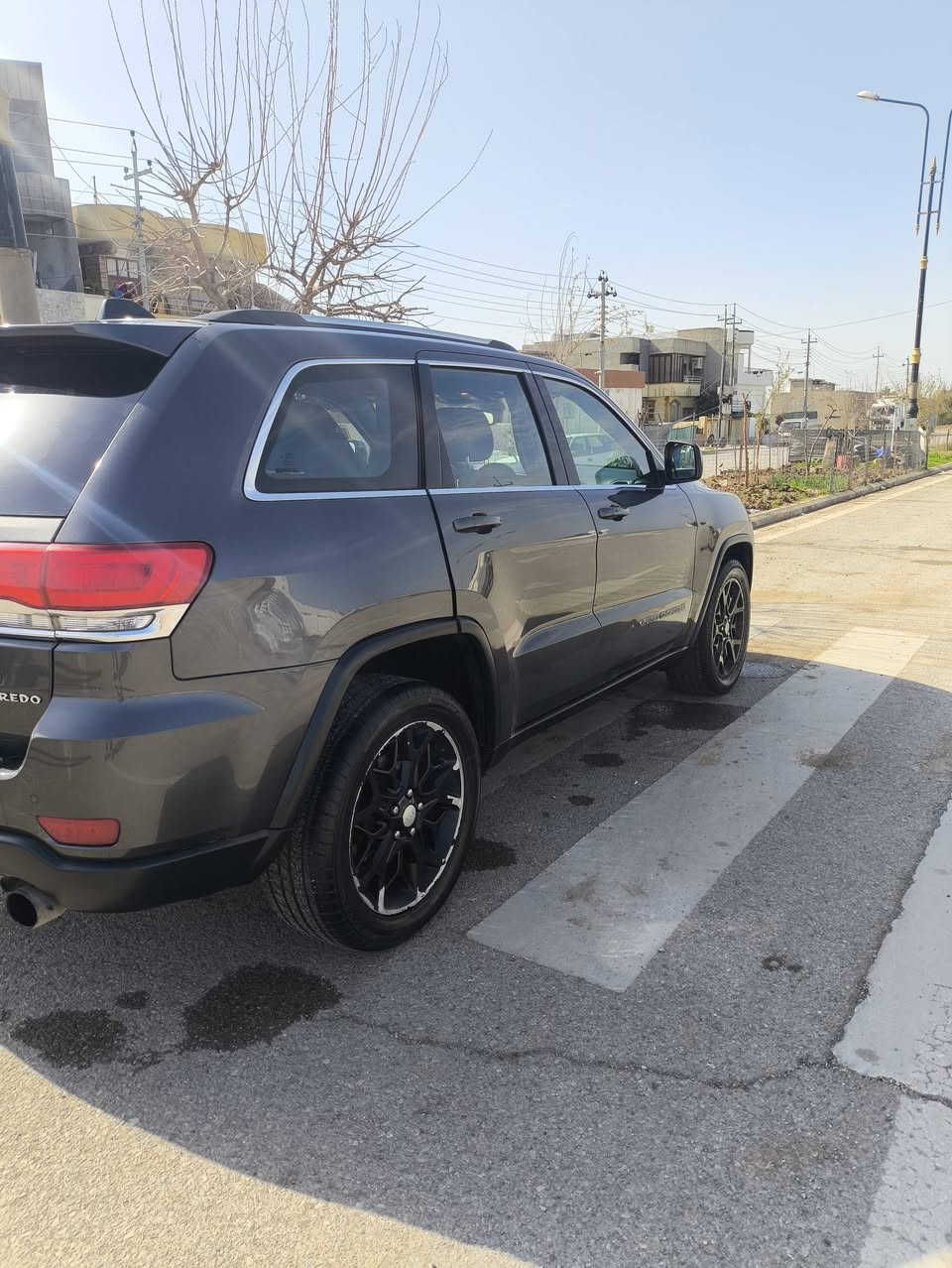 السلام عليكم جيب موديل ١٧ كلين بدون صبغ كير مكينه بشرط للبيع او مرواس حسب القناعه مواصفات لاريدو سعر ٢٢٥ لاستفسار اتصل ***********
