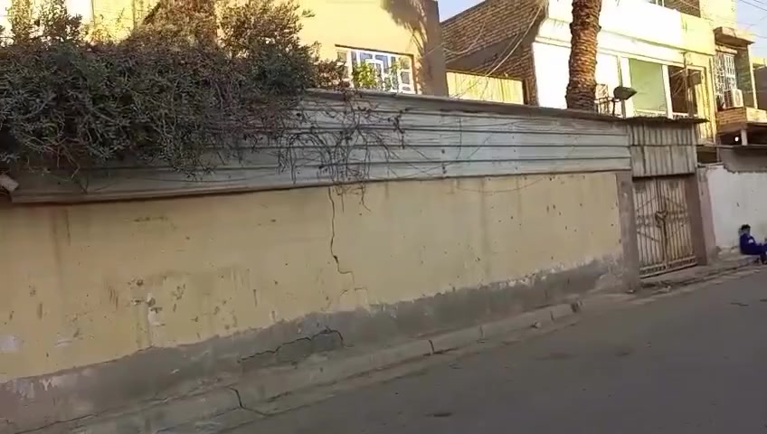 بيت طابو صرف للبيع مساحته ١٤٣ النزال ١١ الواجهه ١٣ المكان الشعب قرب حسينيه سيد حيدر الياسري للتواصل 
‏‪0 770 174 3491‬‏
