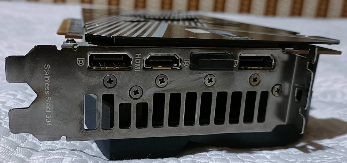 السلام عليكم ورحمة الله وبركاته
قطع نظيفه للبيع وكلشي موضح بالصور 

 Asus RX 6700xt 12gb 400
كرت ما مفتوح ثنين فان حراره ما تتعدا 62 
كامل ملحقات وياه كيبل 

Asus prime b450m-k ll 95
بورد نظيف كلش وياه بليته مال معالج 

TFORCE 2*8 3600MHZ CL18 120
لون اسود 

Xpg 1*16 3000mhz rgb 65

 750w
بور سبلاي 70

Cass 3fan COOLER MASTER 60

بعض القطع بيه مجال بسيط والي ياخذ اكثر من قطعه انزله من السعر


**إذا كنت صاحب هذا الإعلان وتريد حذفه لأي سبب، رجاءا أرسل رسالة إلى الدعم الفني**