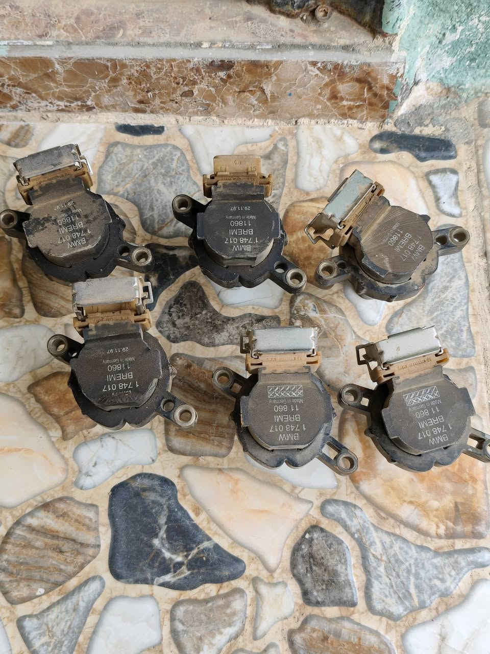 السلام و عليكم
للبيع نواعم بسعر مناسب 
١-كير عادي نمرة طويلة مال ٦ سلندر  مكفول و بضمان شرط العمل السعر ١٢٥ الف فقط
٢-ايسي هواء مسكر عدل و فانوص ماركة بوش و سيمنز حاوية السعر ٢٥الف
٣-بور ستيرن محرك مسكر حاوية السعر ٣٠الف
٤-تخم مجول مسكر عدل و فانوص و صقر السعر ٢٠الف
٥-تخم مجول محرك مسكر دبل فانوص السعر ٢٠الف
٦-حساس كام شفت مسكر عدل السعر ٢٠الف
٧-ايرفلو مسكر تك فانوص السعر ٤٠الف
للاستفسار ***********
متوفر توصيل
