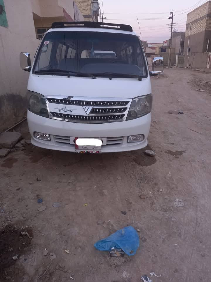 السلام عليكم فوتون 2009مواصفات 10رقم انكليزي مكينه جديده دوشمه جديده كهربائيات شغاله سنويه 30بسمي مداور ثاني يوم مكان ديالى بعقوبة ***********
