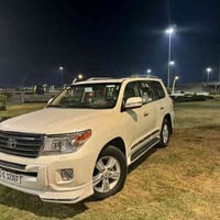 لاندكروز موديل١٣ سياره ماشيه ٩٣ مال جناي مال دكتور  كفاله عامه خت زيرو...