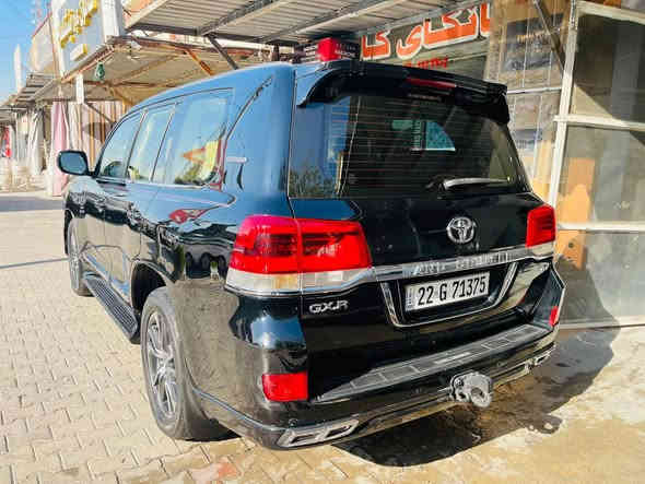 تويوتا لاندكروزر 2016 مواسەفات GXR-V8
كامل گوراوه بو 2021
فول المواصفات 
سلايد سلاجه
كشن كاره با
رقم و سه نه وى ژينگه نوييه 
جوار تاييه نويييه
ته نها دوو تعديلي بجو كي هه يه 

سـعـر : لە کۆمێنت داوابکە ڕاستەوخۆ بۆت دێت 📥 

گێر و مەکیەنەی بەشەرت 
هیچ کێشەیەکی تێدا نییە 

ژمارەی خاوەنەکەی 
***********
