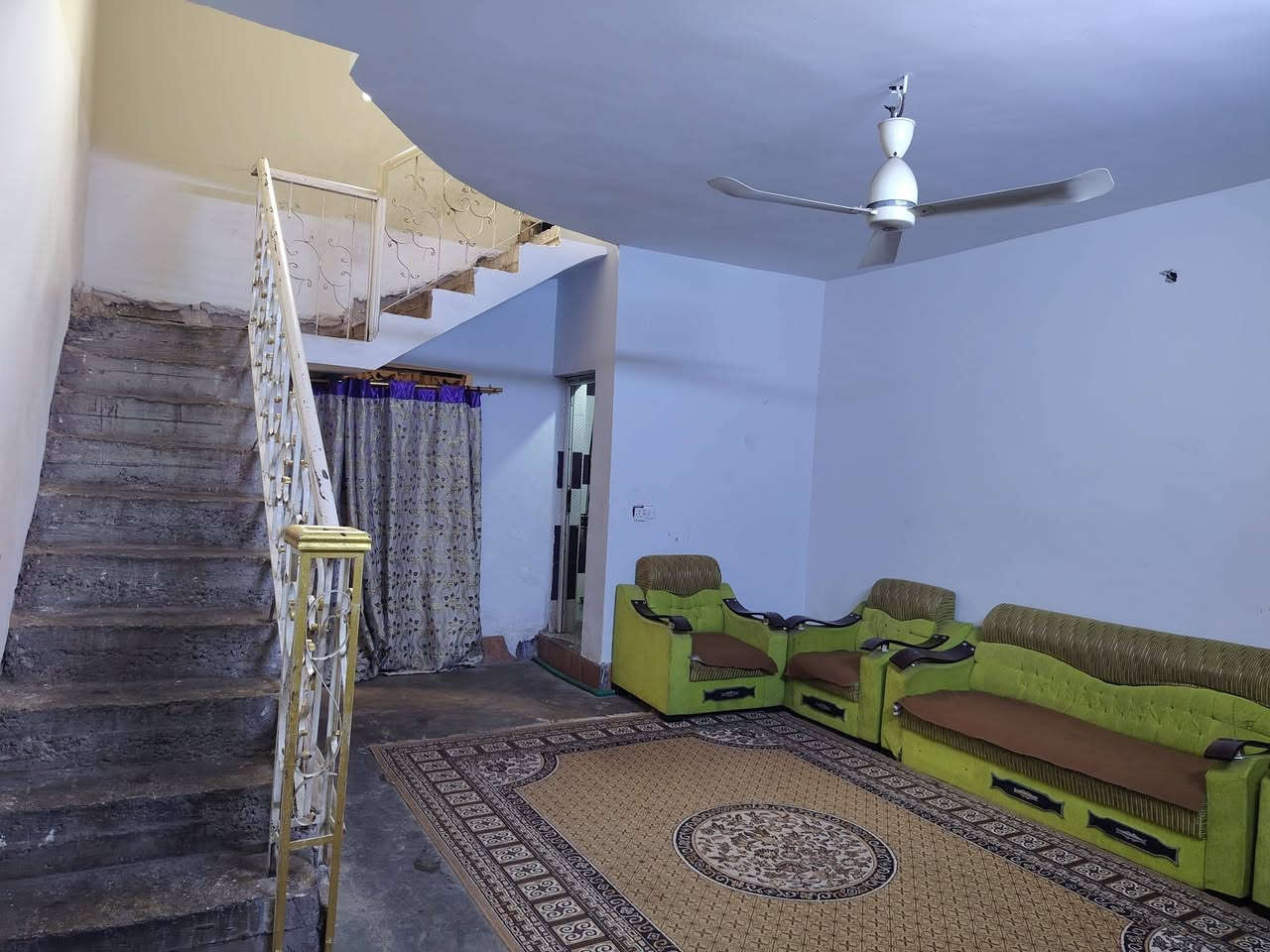 بيت للبيع في الفلوجه حي نزال
المساحه/(200)م
النزال (20)الواجه(10)
شارع(12)خلف جامع عبد العزيز السامرائي
طابو صرف سند باسم شخص واحد
السعر(210)
***********
