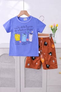 ملابس أطفال • ٢-٧ سنوات