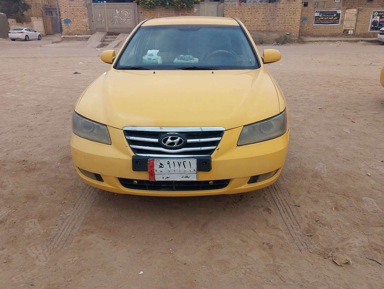 سوناتا 2008 وارد امريكي
محرك 2000
رقم بغداد مشروع وطني 
جاهزه حداديه تبريد تخم تأير جديد 
***********
