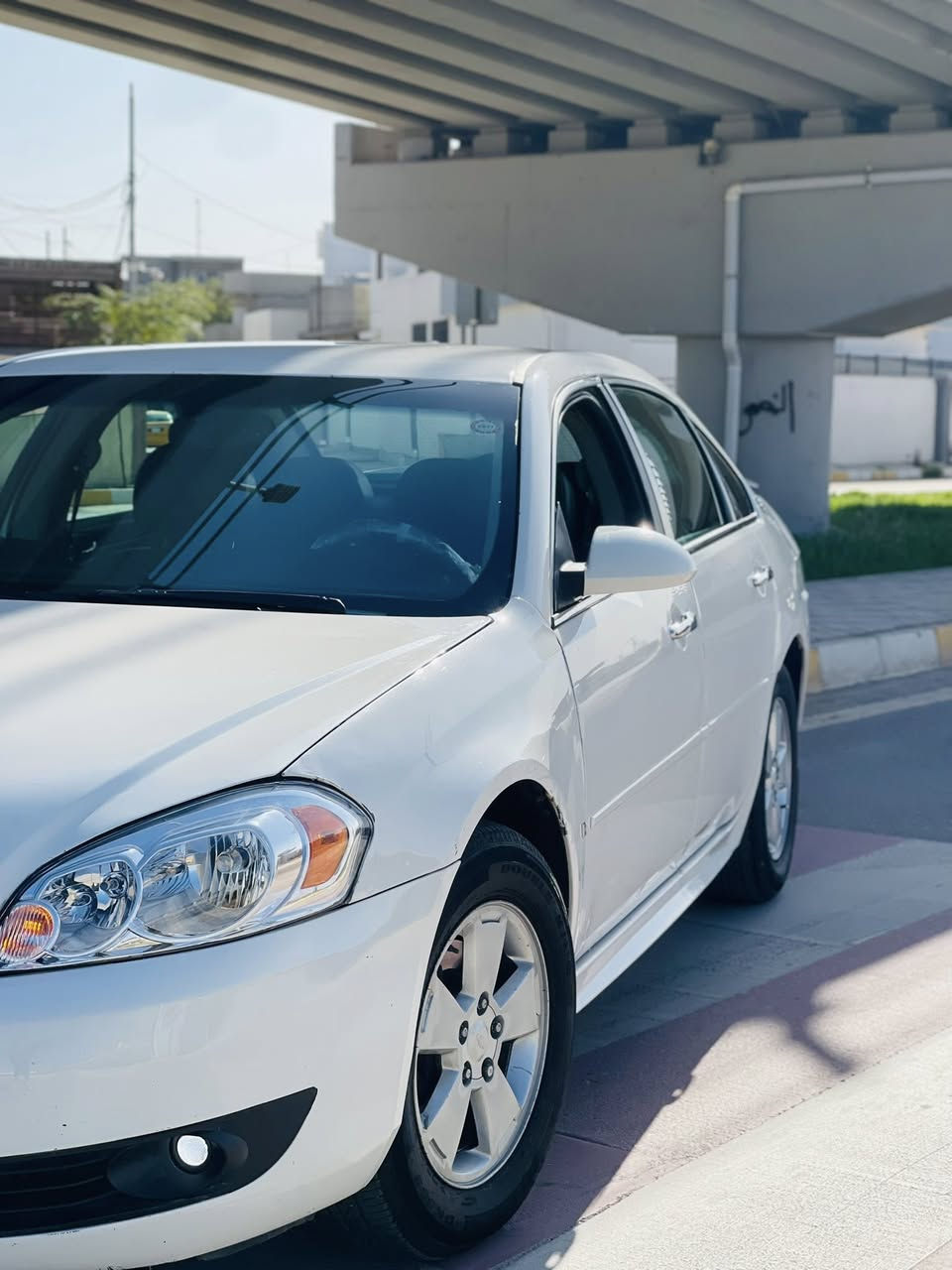 سلام عليكم امبالا للبيع موديل 2009 مكينه 3500 سياره بيه ربع بونيد و قبق صندوك و بيه جم مكانات تعديل سياره مال بيت رقم وهزه جديد  كير ومكينه بشرط سعره سياره 96 وبيه مجال مكان سياره كركوك رقم تلفون ***********
