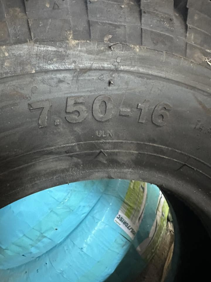 السلام عليكم يوجد اطارات  زراعيه للبيع حجم 16-750جبلي كتان ايراني
المكان محافظة كركوك 
***********
***********
