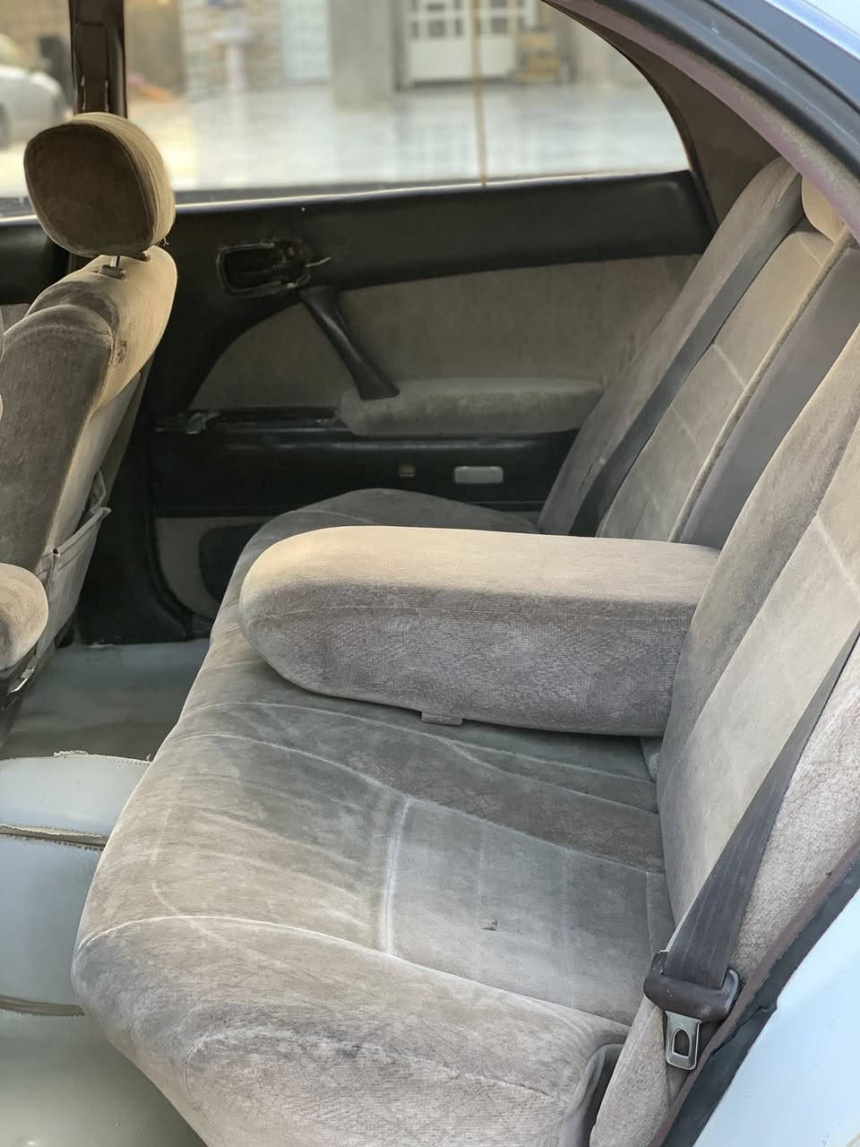 اللهم صلي على محمد وال محمد
للبيع بطه منفصل لون ابيض مكينه 2500 كير ومكينه كفاله السياره حلوه ومالت بيت السعر ٤٣ وبيها مجال قليل للشراي العنوان البصره قضاء المدينه 
للتواصل : ***********
