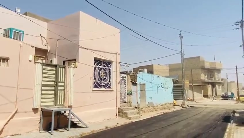 السلام عليكم دار للبيع المساحة 105 متر العنوان حي العسكري شارع جامع زين العابدين مجاور صيدلية مريم مباشرة خدمات كاملة استفسار ***********
