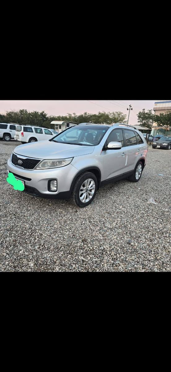 سلام عليكم سورنتو موديل 2014بنو رامه رقم سيلمانيه  مكينه 4سلندر سياره حلوه ونضيفه تدفه تبريد كله شغال رقم صاحب السياره***********
