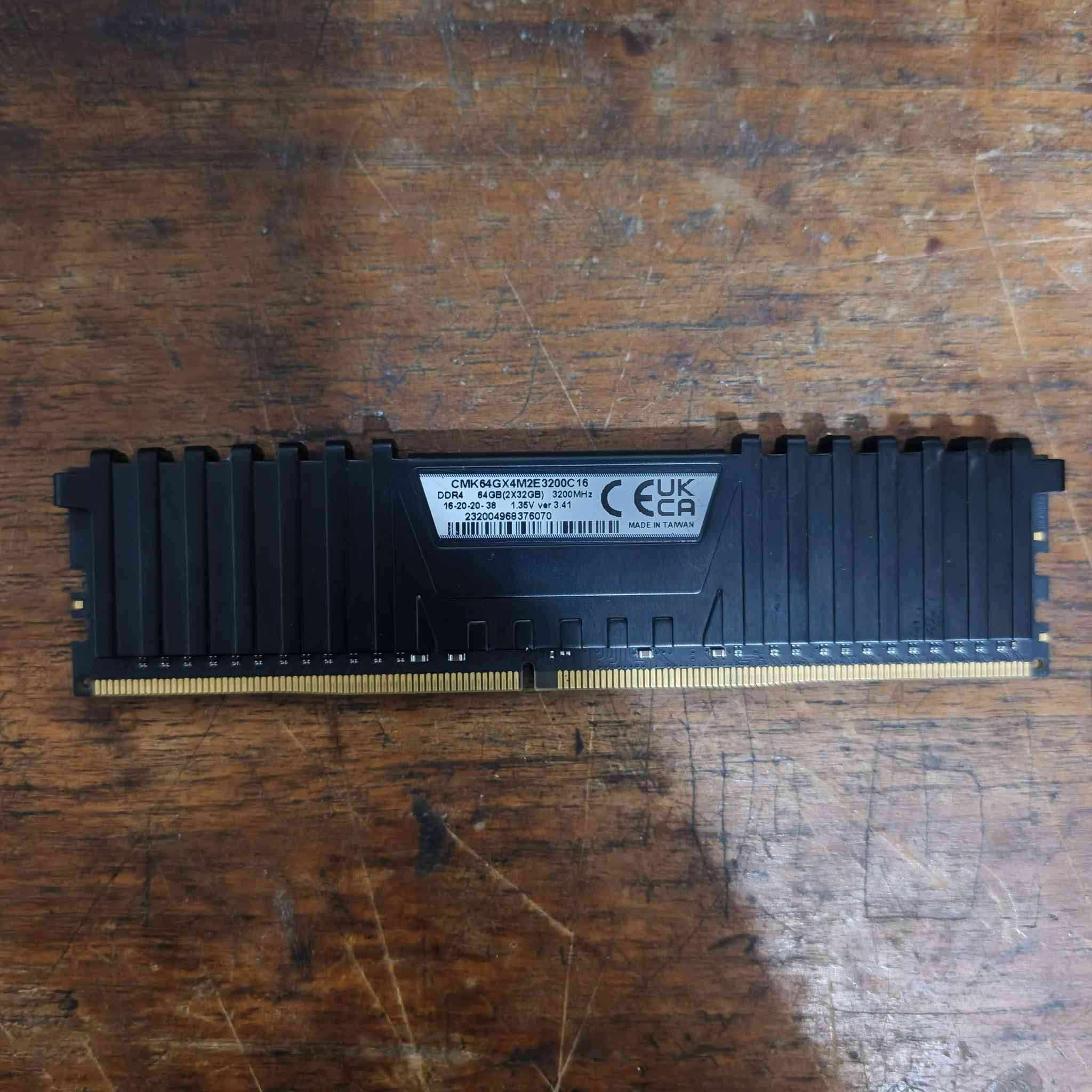 قطعة رام وحده 32 غيغا سرعه 3200 من شركه كورسير فنجن LPX
سعر 200الف بيها مجال 
متوفر توصيل لكل العراق


**إذا كنت صاحب هذا الإعلان وتريد حذفه لأي سبب، رجاءا أرسل رسالة إلى الدعم الفني**