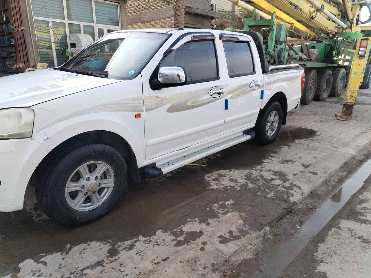 سلام عليكم سياره البيع كريت ويل 15 مكفوله سعر 85 وبهي مجال ***********
