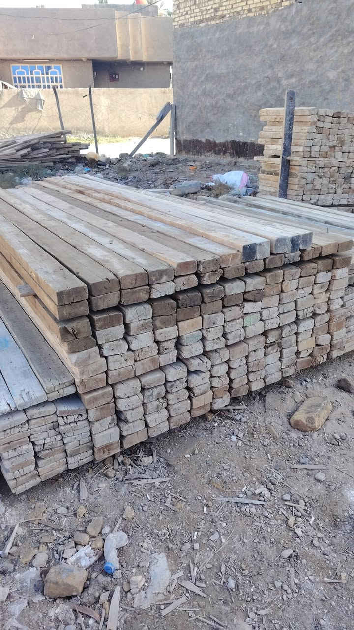 قالب خشب للبيع اخو الجديد تارس ونظيف. يدك 250 متر. العدد (12 مكعب وربع.)  بابل الحله ***********
