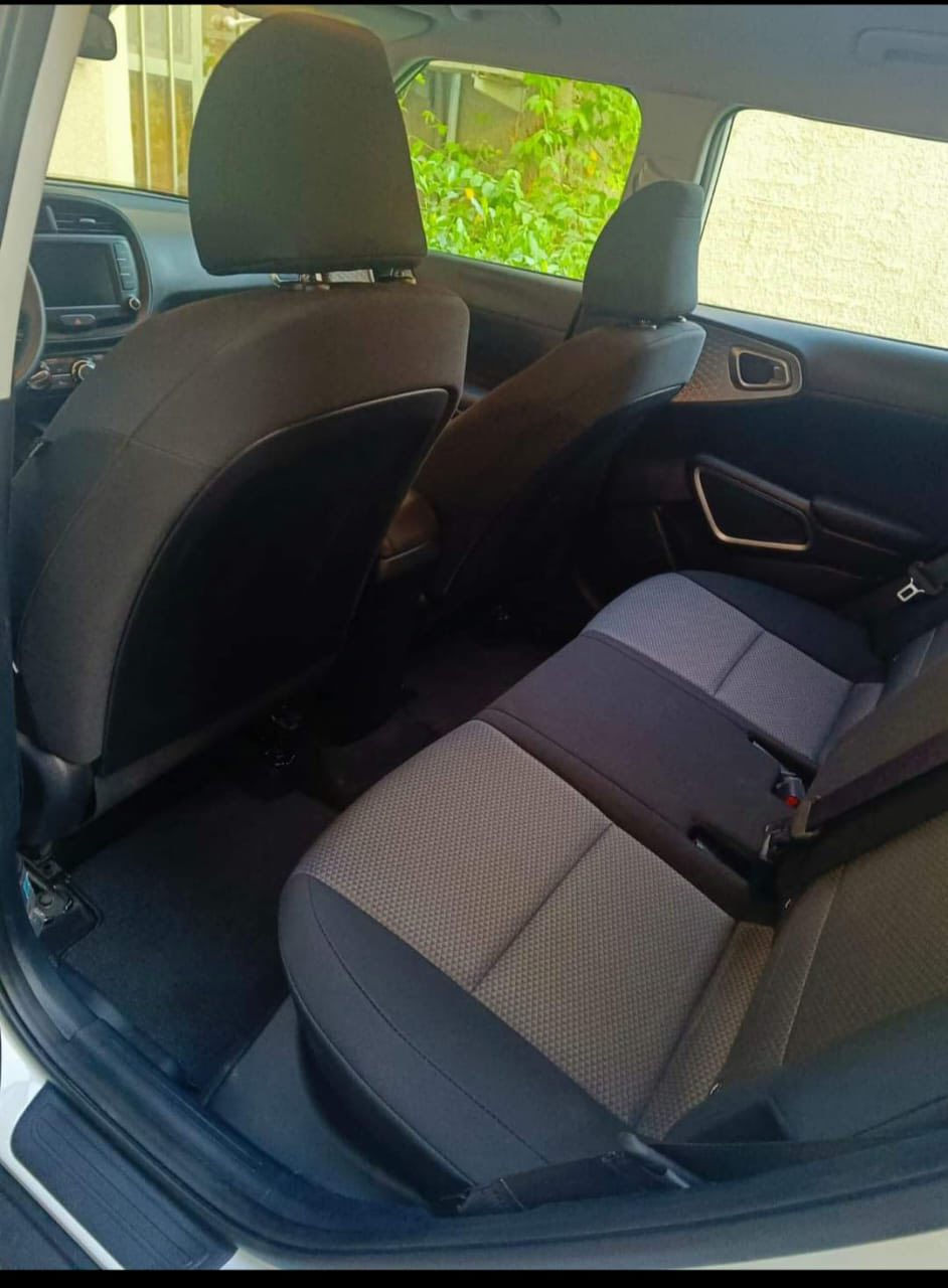 كيا صول موديل 2023 وارد امريكي
محرك دوش حجم 2000

مواصفات السيارة رادارات امامي جانبي وخلفي
توقف ذاتي  وقيادة ذاتية وتحديد مسار ونقط عمياء
وشاشة كبيرة تدعم كاربلي
وفول تحكم ستيرن 
رقم بابل سنويه بأسمي لغاية 2030 ماشيه ٣٢ الف
مابيه قطرة صبغ
سياره ع وضع الشركه نضيفه وياها صورها من خارج العراقً


**إذا كنت صاحب هذا الإعلان وتريد حذفه لأي سبب، رجاءا أرسل رسالة إلى الدعم الفني**