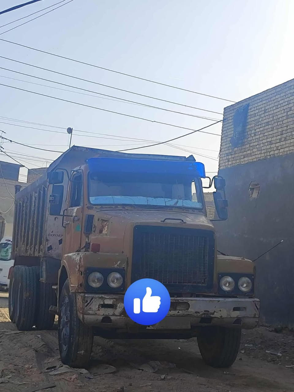 السلام عليكم فالفو  1982 بلادي مكفوله كفاله عامه. سياره جاهزه للعمل السعر  23 مليون ومجال بسيط جدا حك الجيه 
الموشراي لايتصل
***********
