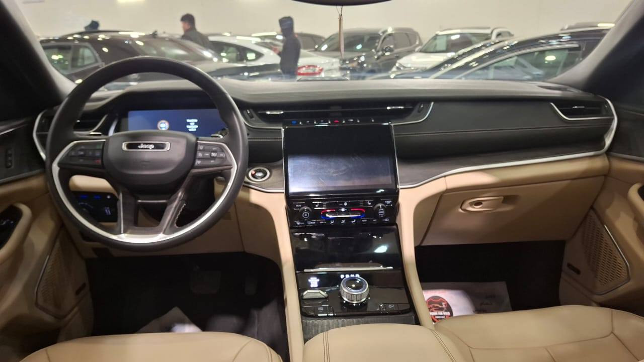 🏞Jeep Grand Cherokee🏞
🟥مۆدیل : 2024 

🟥بۆیاغ : دوو چاملغ ، دەرگای پشتەوە ، کەمێک بۆنیت.

🟥ماوەی ڕۆیشتن : 3,000Mile 

⚠️هایبرێد ، کارەبا ، بەنزین⚠️

🟥نرخ : 267$ 💵

ژمارەی تەلەفۆن : 
***********
*********** أربيل, العراق
